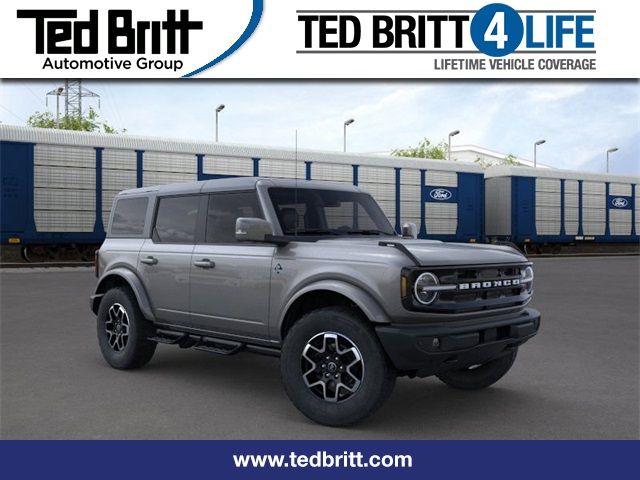 2024 Ford Bronco Outer Banks