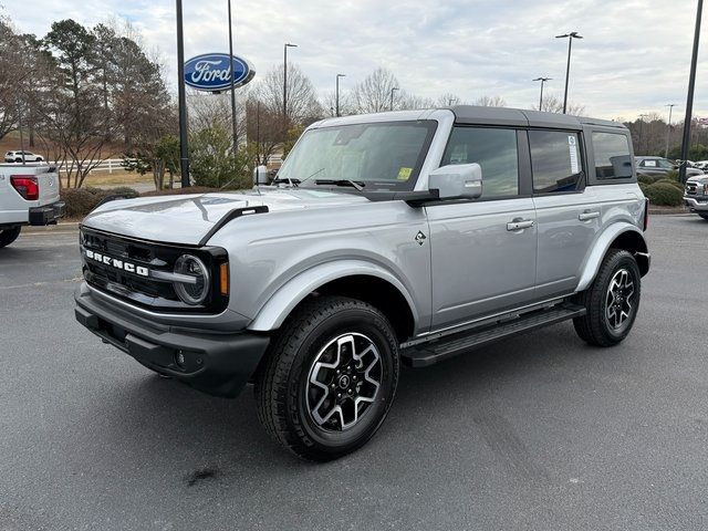 2024 Ford Bronco Outer Banks