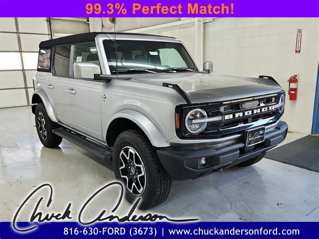 2024 Ford Bronco Outer Banks