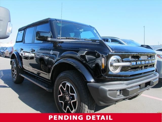 2024 Ford Bronco Outer Banks