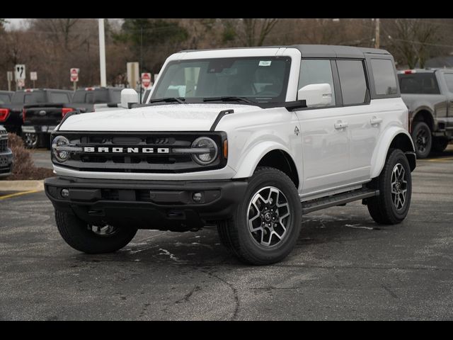 2024 Ford Bronco Outer Banks