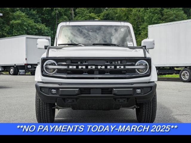 2024 Ford Bronco Outer Banks