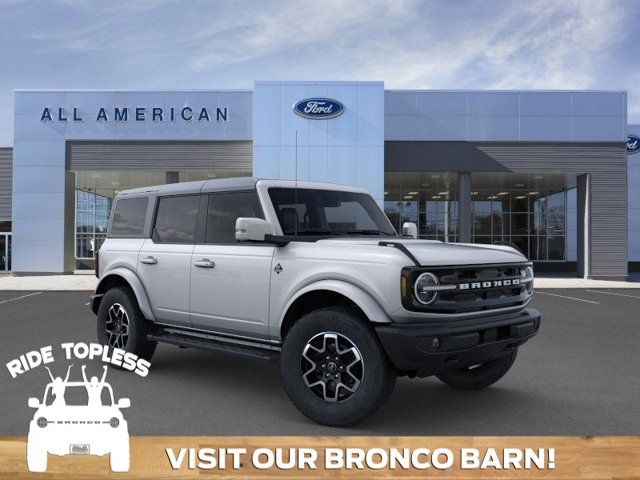 2024 Ford Bronco Outer Banks