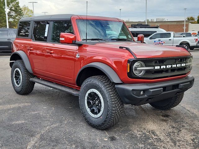 2024 Ford Bronco Outer Banks