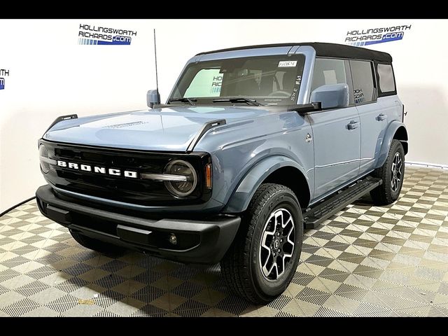 2024 Ford Bronco Outer Banks