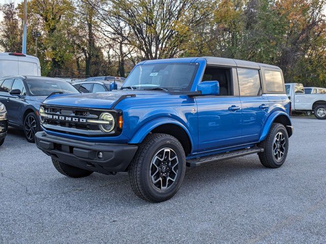 2024 Ford Bronco Outer Banks