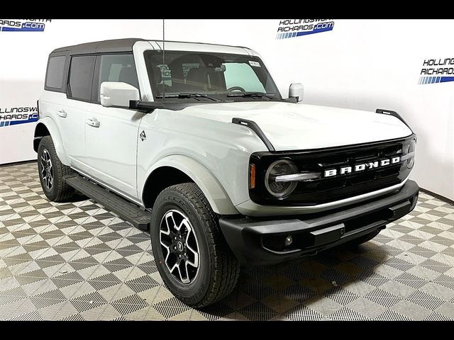 2024 Ford Bronco Outer Banks