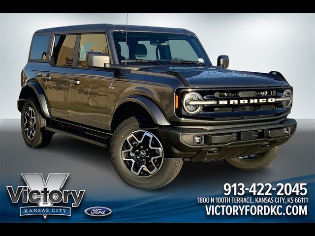 2024 Ford Bronco Outer Banks