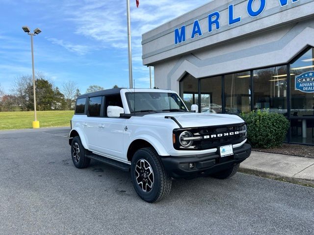 2024 Ford Bronco Outer Banks