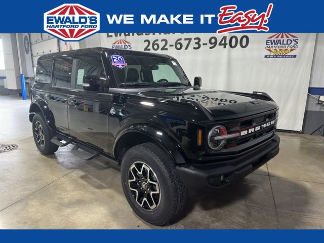 2024 Ford Bronco Outer Banks