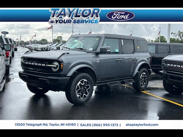 2024 Ford Bronco Outer Banks