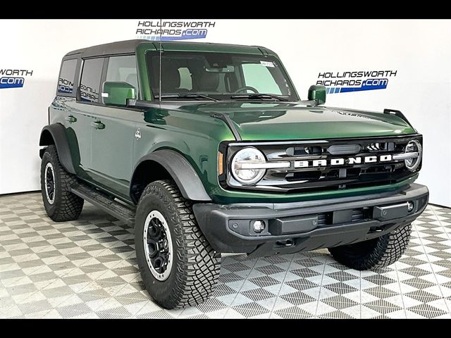 2024 Ford Bronco Outer Banks