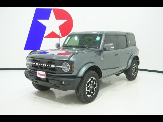 2024 Ford Bronco Outer Banks