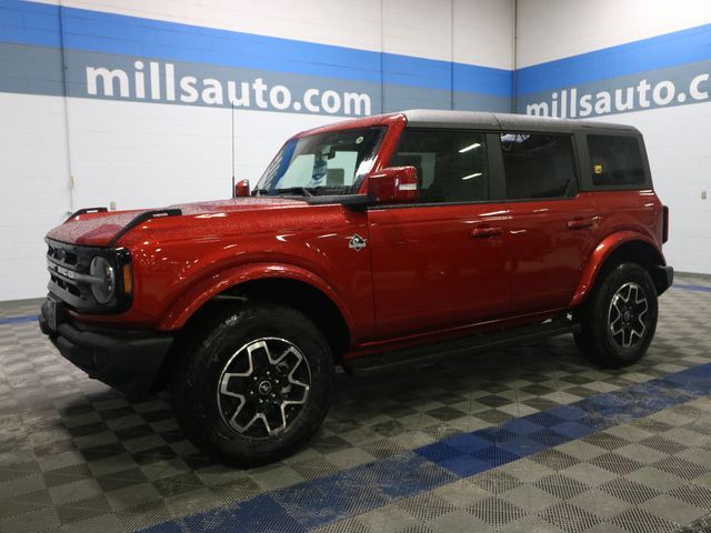 2024 Ford Bronco Outer Banks