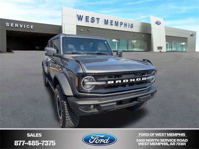 2024 Ford Bronco Outer Banks
