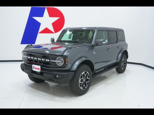 2024 Ford Bronco Outer Banks