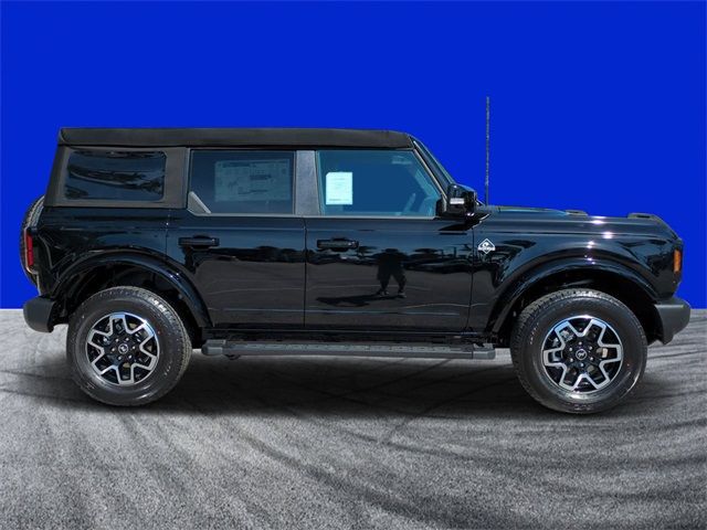 2024 Ford Bronco Outer Banks