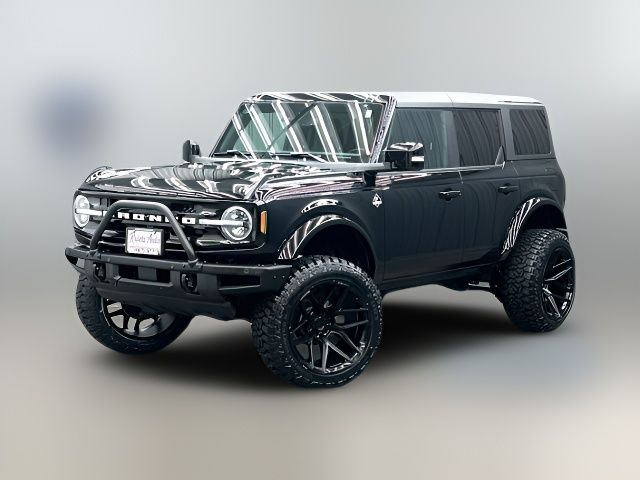 2024 Ford Bronco Outer Banks