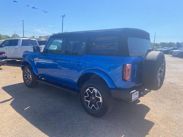 2024 Ford Bronco Outer Banks