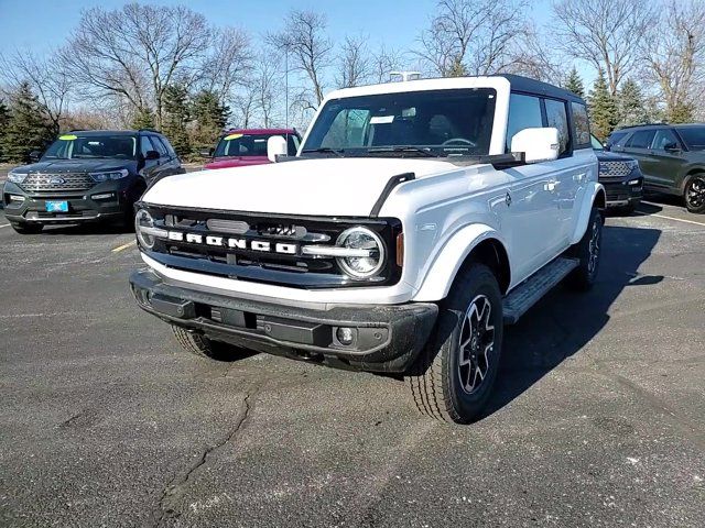 2024 Ford Bronco Outer Banks