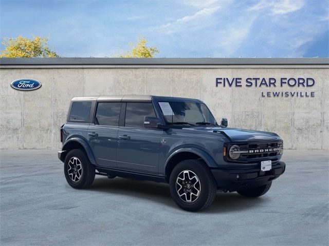 2024 Ford Bronco Outer Banks