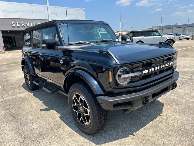 2024 Ford Bronco Outer Banks