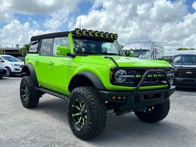 2024 Ford Bronco Outer Banks