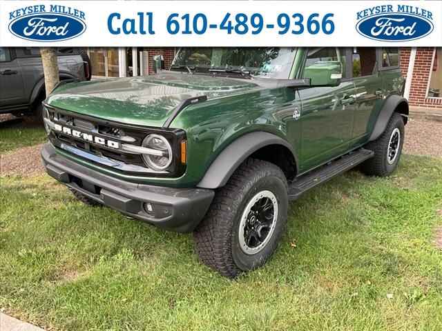 2024 Ford Bronco Outer Banks