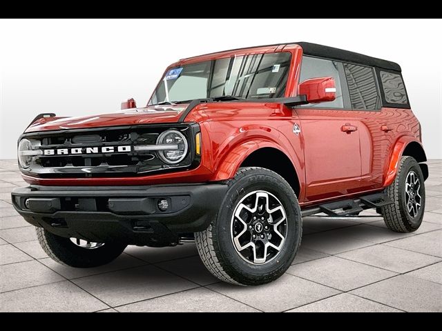 2024 Ford Bronco Outer Banks