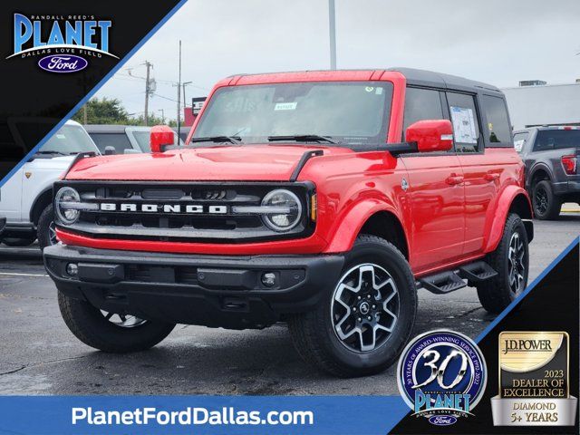 2024 Ford Bronco Outer Banks