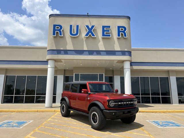 2024 Ford Bronco Outer Banks