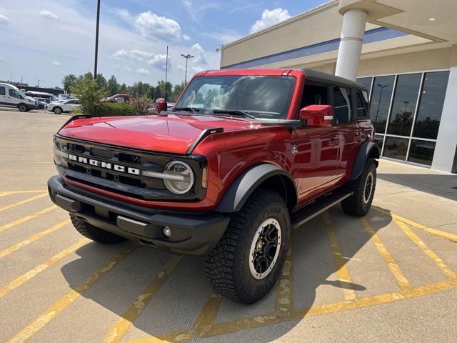 2024 Ford Bronco Outer Banks