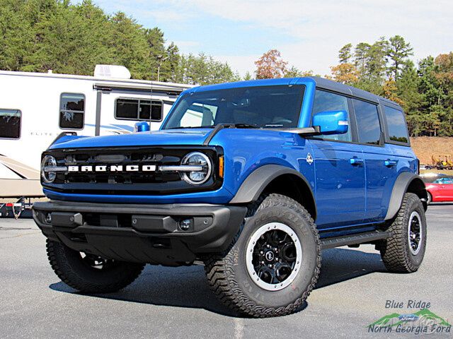 2024 Ford Bronco Outer Banks