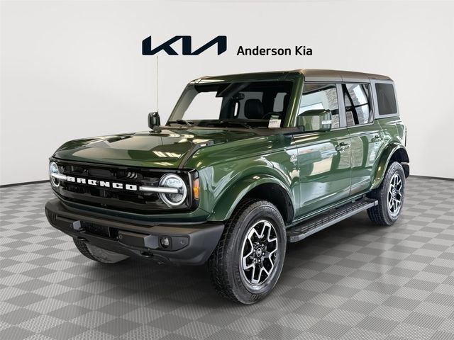 2024 Ford Bronco Outer Banks