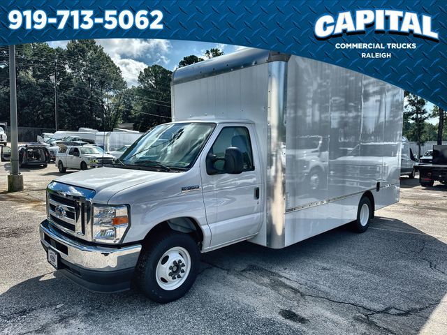 2024 Ford E-Series Base