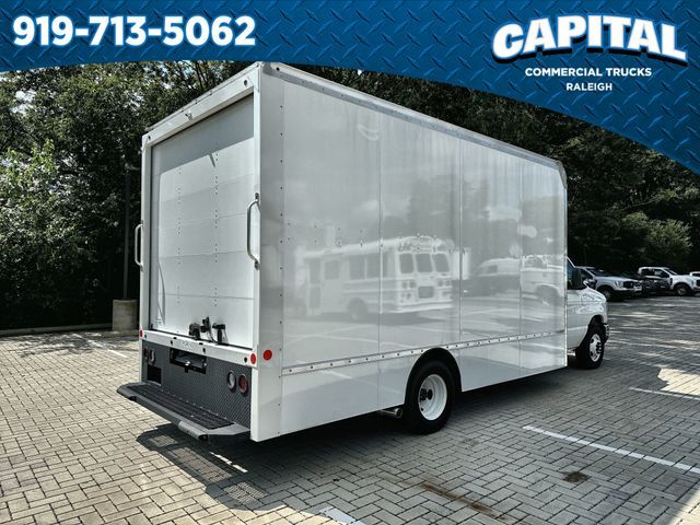 2024 Ford E-Series Base