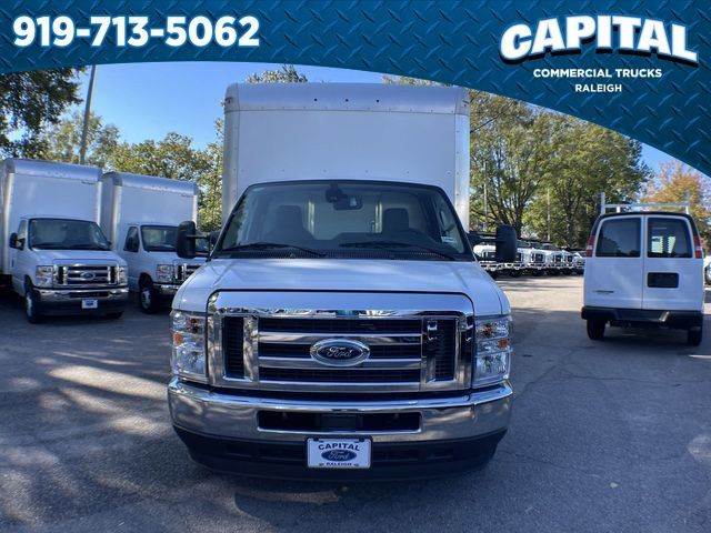 2024 Ford E-Series Base