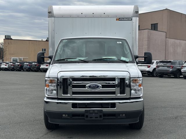 2024 Ford E-Series Base