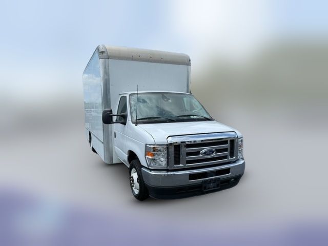 2024 Ford E-Series Base