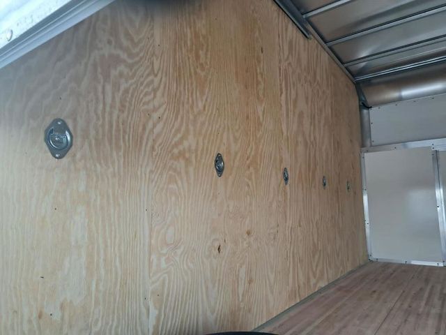 2024 Ford E-Series Base