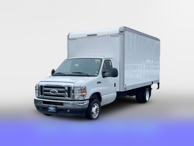 2024 Ford E-Series Base