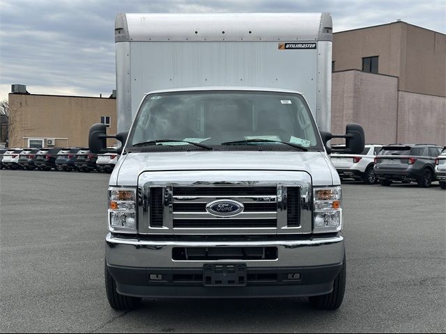 2024 Ford E-Series Base