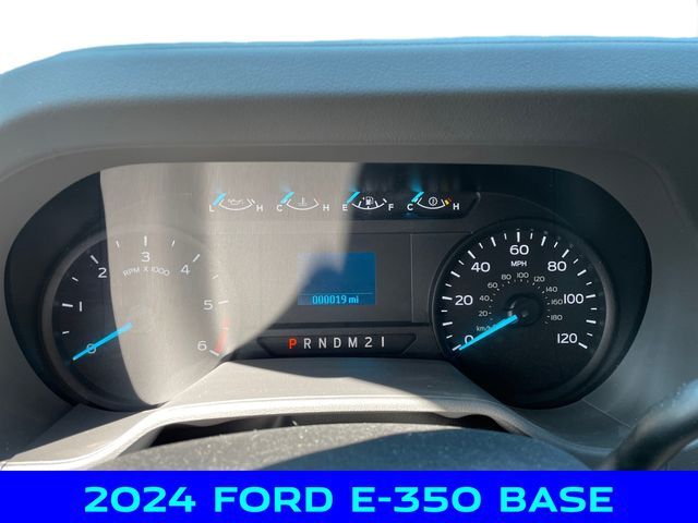 2024 Ford E-Series Base