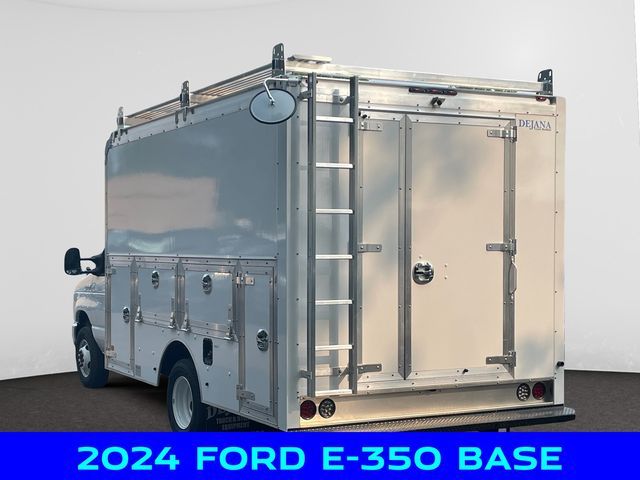 2024 Ford E-Series Base