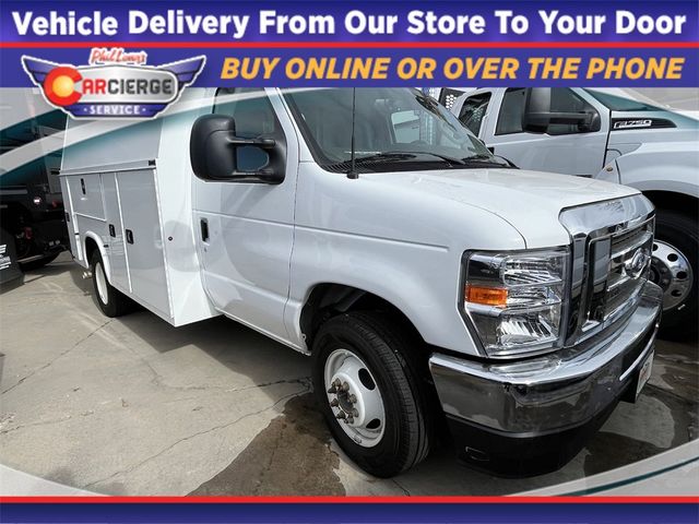 2024 Ford E-Series Base