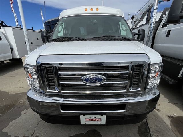 2024 Ford E-Series Base