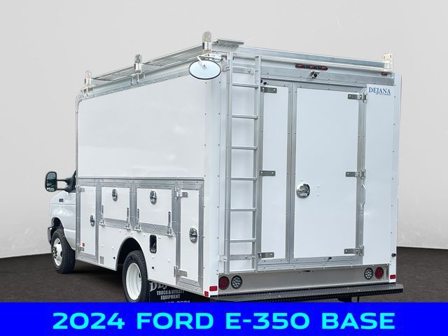 2024 Ford E-Series Base