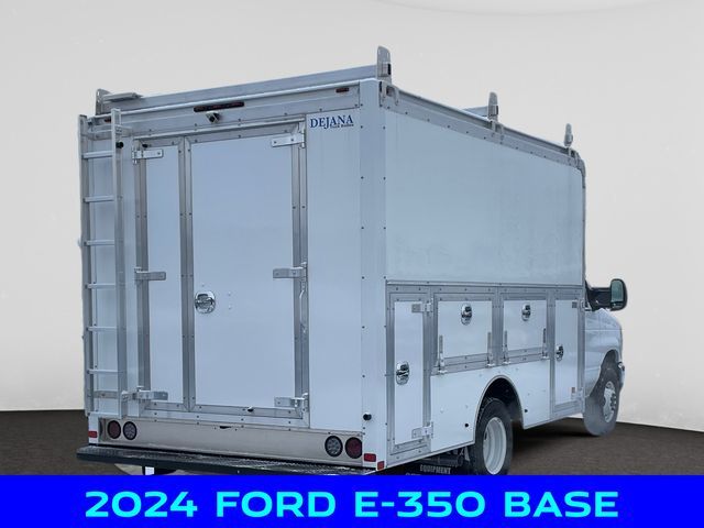 2024 Ford E-Series Base
