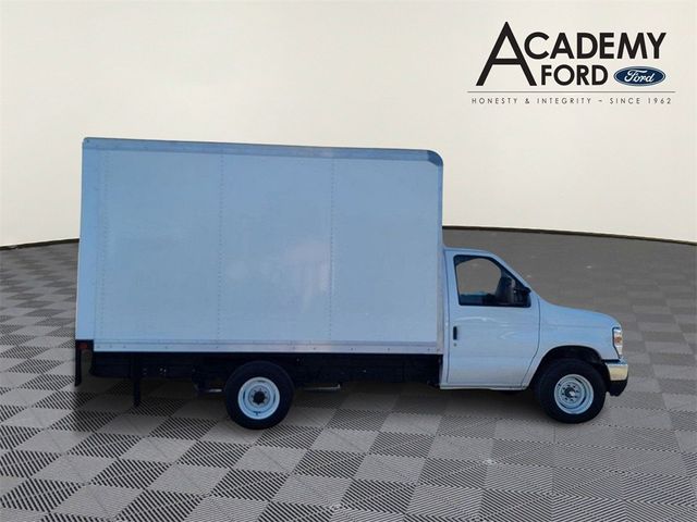 2024 Ford E-Series Base