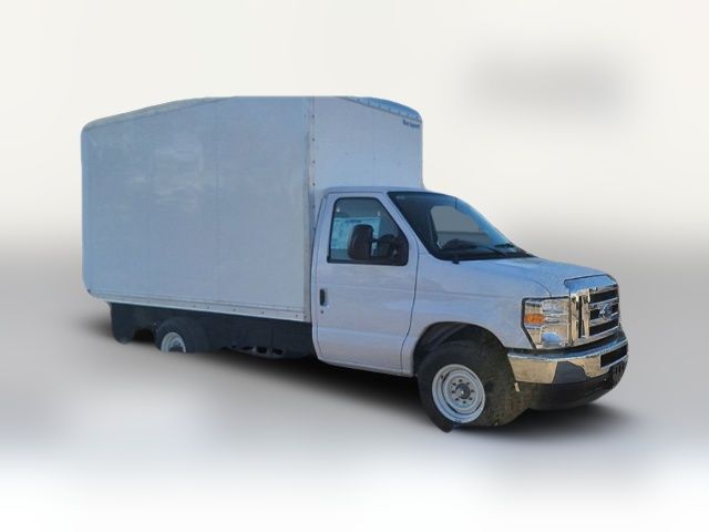 2024 Ford E-Series Base